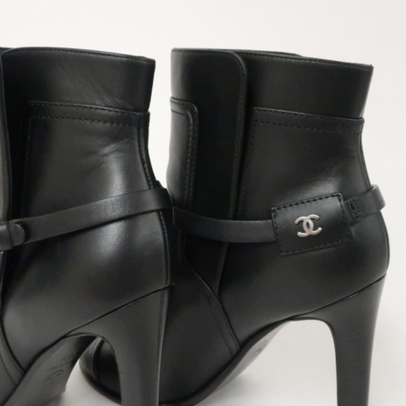 Chanel Cap Toe Ankle Boot Black Leather - Picture 4 of 8